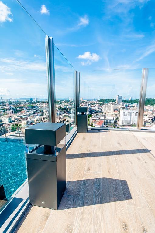 Central Pattaya Residence-The Base Condo Екстериор снимка